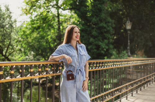 Rose Mini w stylizacji codziennej – subtelna i urocza